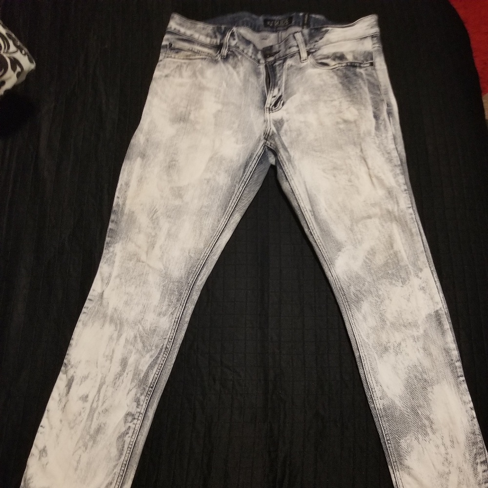 DONATED ❤ Rude Jeans - Picture 3 of 5